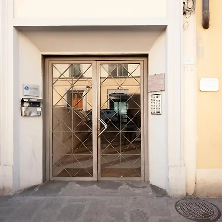 Casa Sorelle - Flo Apartment